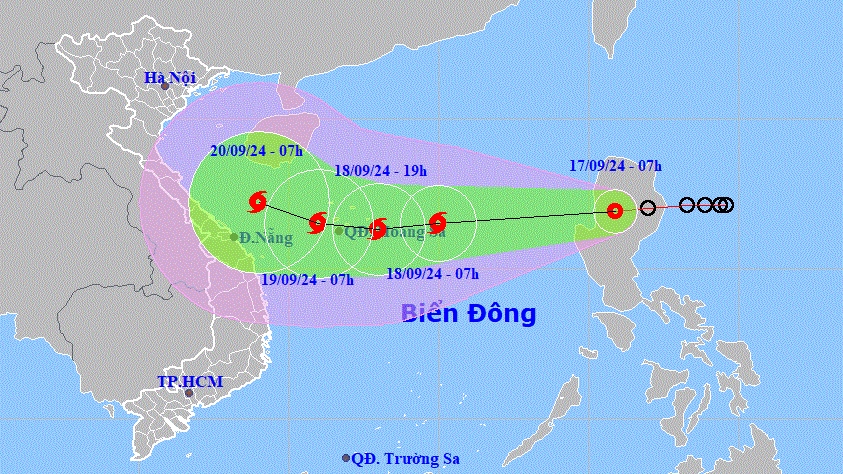 Áp thấp gần Biển Đông mạnh lên thành bão, đang hướng vào miền Trung