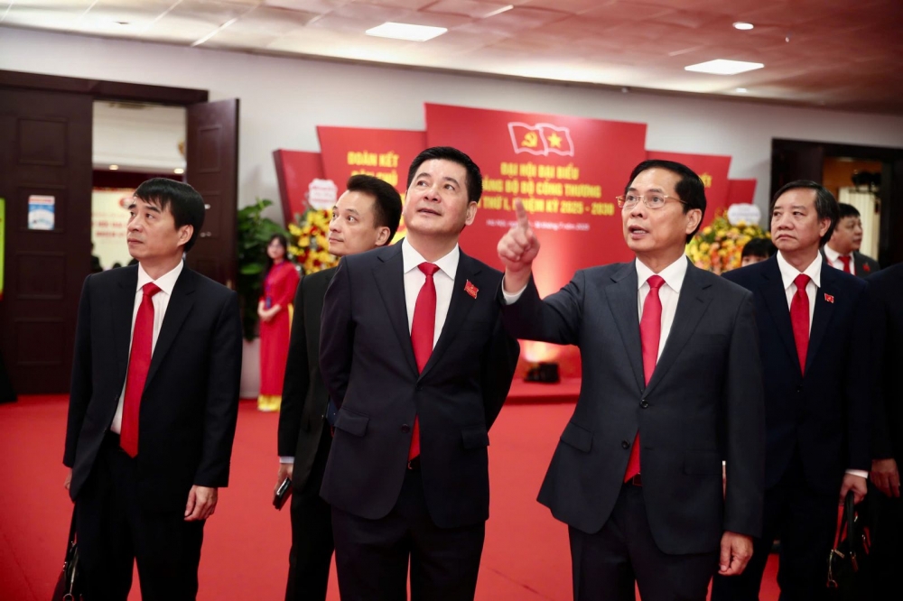 Ngành Công thương: Xứng đáng là “lá cờ đầu” trên mặt trận kinh tế