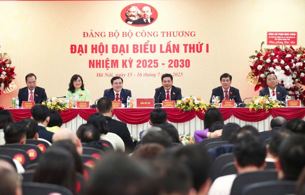 Ngành Công thương: Xứng đáng là “lá cờ đầu” trên mặt trận kinh tế