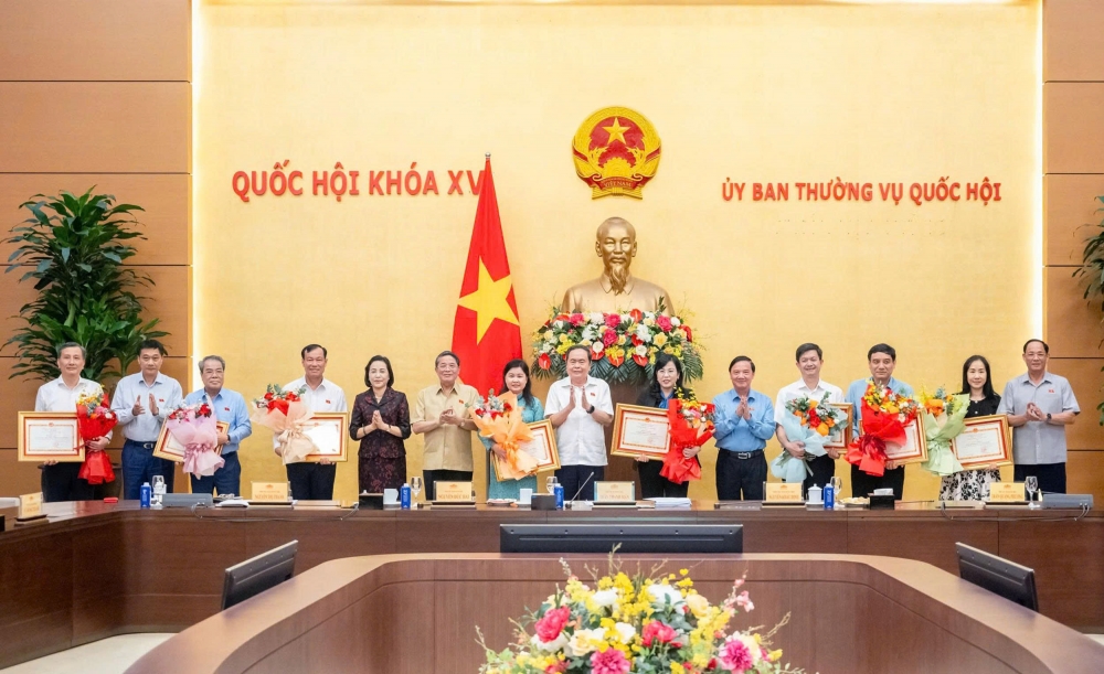 Quốc hội không ngừng đổi mới cùng đất nước bước vào kỷ nguyên mới