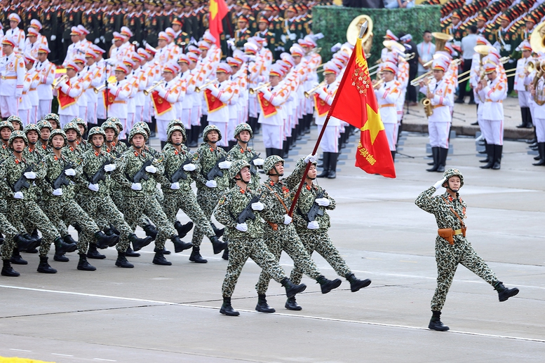 Chùm ảnh: Các khối diễu binh của quân đội nhân dân Việt Nam tại A80- Ảnh 18.