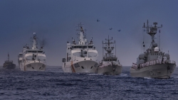 Chùm ảnh: Sức mạnh của lực lượng vũ trang trên biển