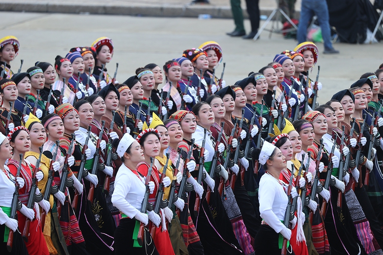 Chùm ảnh: Các khối diễu binh của quân đội nhân dân Việt Nam tại A80- Ảnh 24.