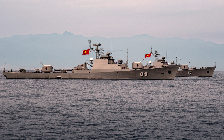 CHÙM ẢNH: Sức mạnh của lực lượng vũ trang trên biển- Ảnh 27.