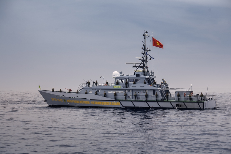 CHÙM ẢNH: Sức mạnh của lực lượng vũ trang trên biển- Ảnh 15.