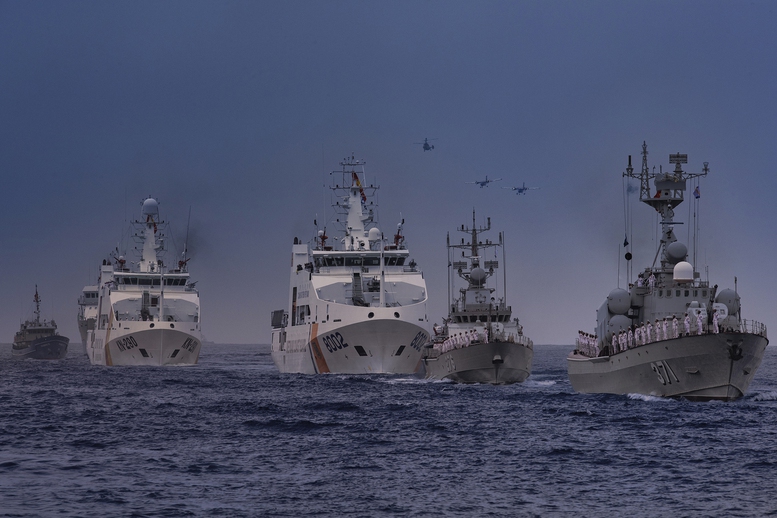CHÙM ẢNH: Sức mạnh của lực lượng vũ trang trên biển- Ảnh 12.