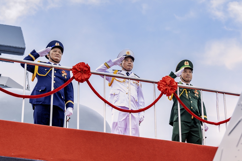 CHÙM ẢNH: Sức mạnh của lực lượng vũ trang trên biển- Ảnh 1.