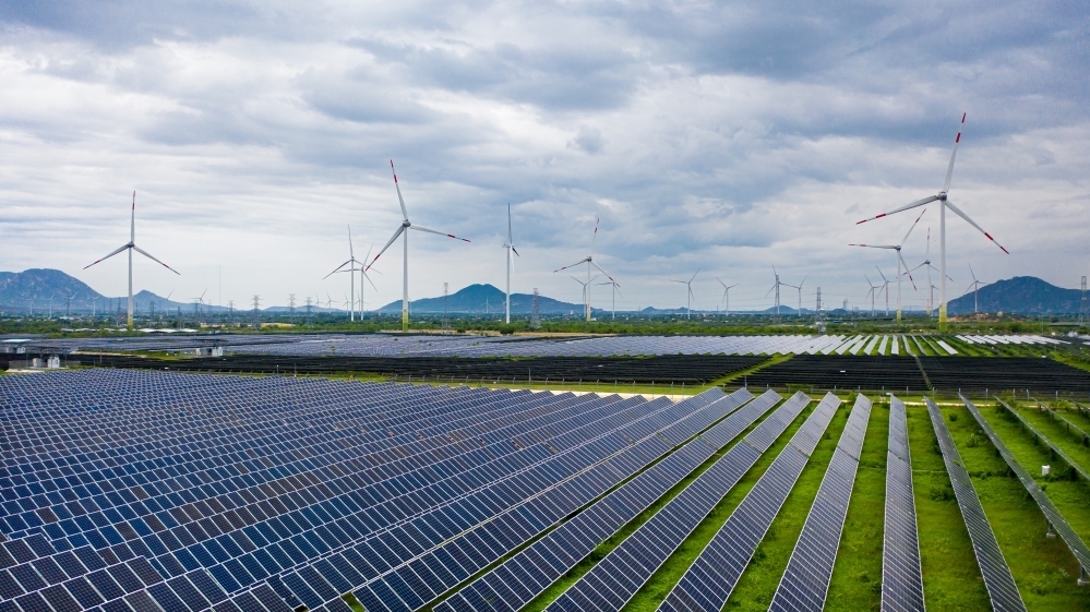Có cơ chế đặc thù xử lý dứt điểm vướng mắc tại các dự án điện gió, điện mặt trời