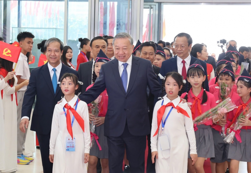 Lãnh đạo Đảng, Nhà nước chung vui với gần 26 triệu học sinh, sinh viên cả nước