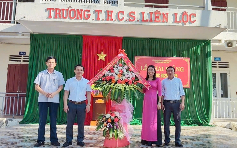 Thanh Hóa: Ngành Giáo dục xã Hoa Lộc tưng bừng ngày khai trường