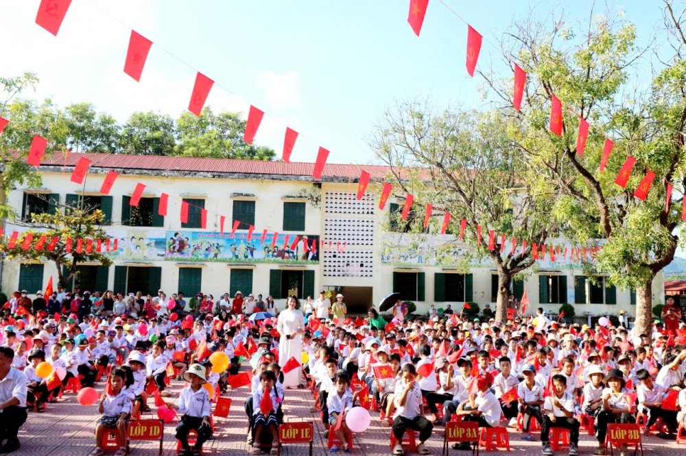 Thanh Hóa: Ngành Giáo dục xã Hoa Lộc tưng bừng ngày khai trường