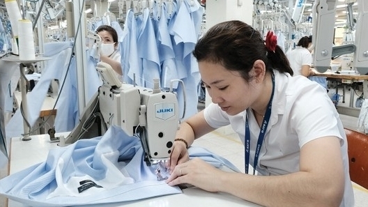 Doanh nghiệp tăng tốc thành lập mới