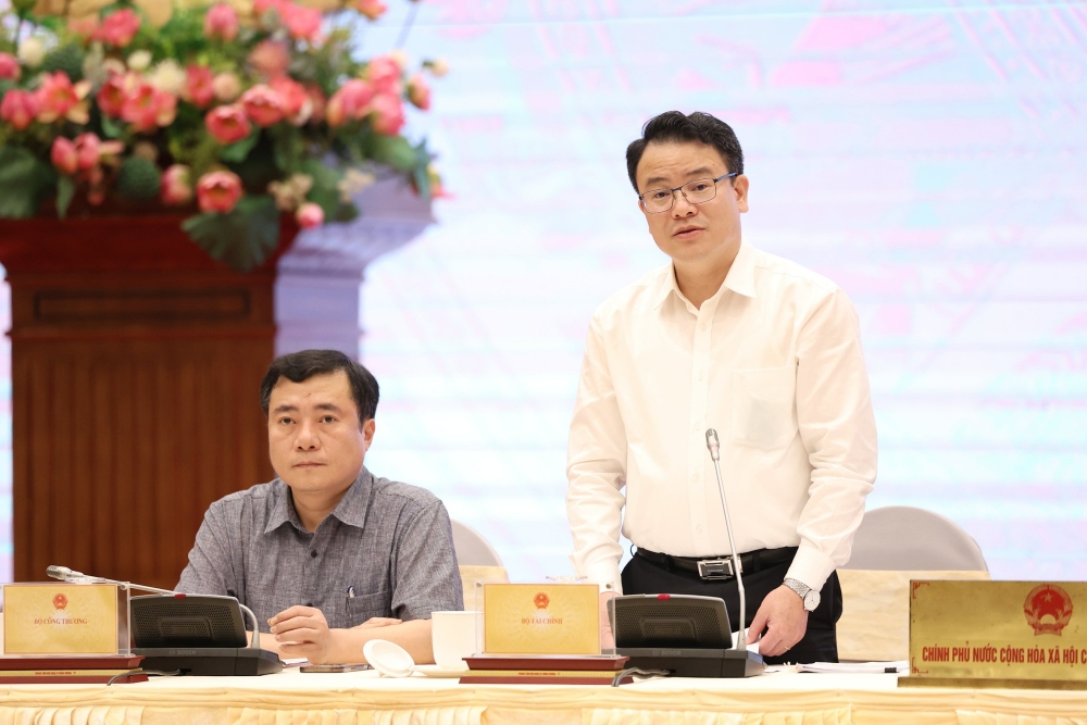 Thứ trưởng Bộ Tài chính nêu 4 vướng mắc trong giải ngân đầu tư công Thứ trưởng Bộ Tài chính nêu 4 vướng mắc trong giải ngân đầu tư công