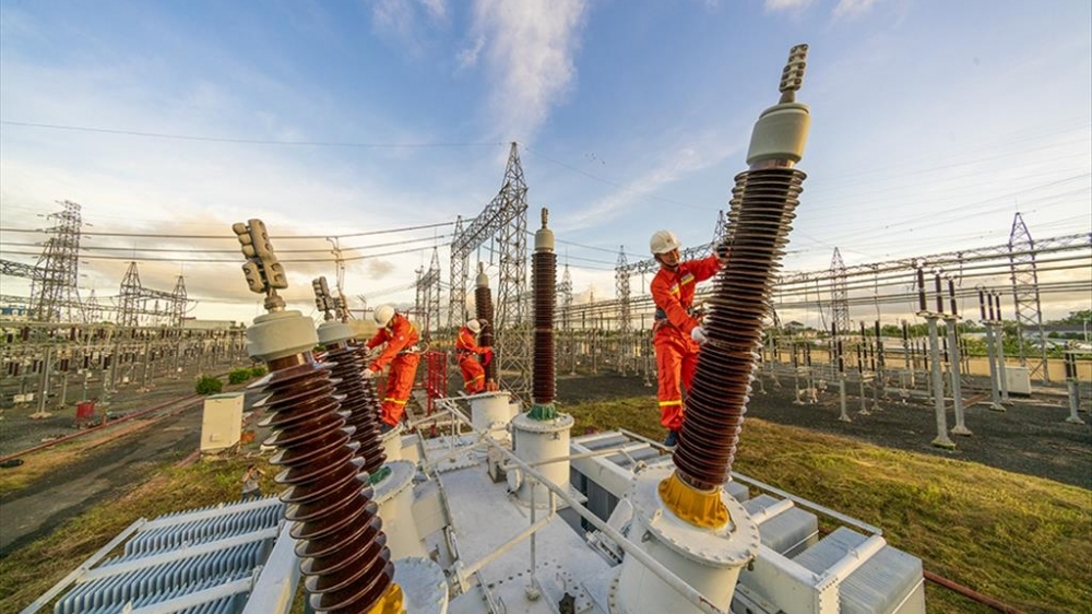 Giá điện phải “gánh” khoản lỗ gần 45.000 tỷ của EVN: Vì sao?