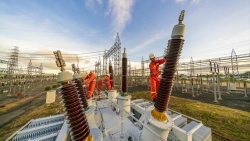 gia dien phai ganh khoan lo gan 45000 ty cua evn vi sao