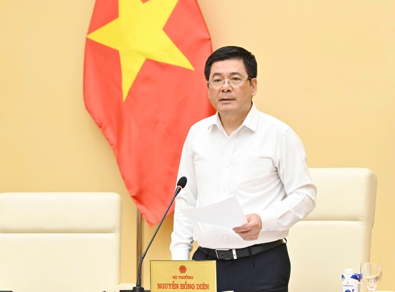 Khách hàng dùng điện trên 200.000 kWh/tháng sẽ áp giá 2 thành phần từ 2026