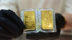 khan truong trien khai giai phap manh de binh on thi truong vang