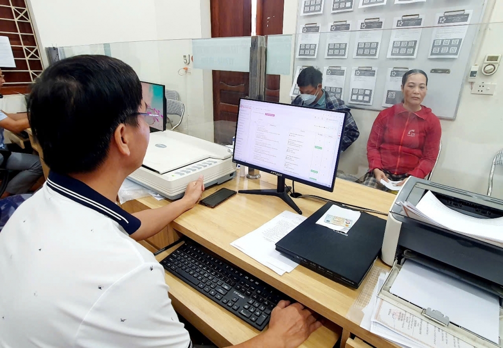 Xã Hoa Lộc: Cán bộ, công chức cơ bản đáp ứng được yêu cầu công việc mới