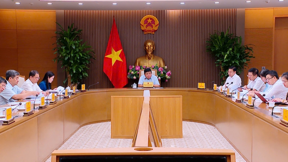 Tập trung nghiên cứu sâu, có giá trị cao để hoàn thiện dự thảo nghị quyết về phát triển kinh tế Nhà nước Tập trung nghiên cứu sâu, có giá trị cao để hoàn thiện dự thảo nghị quyết về phát triển kinh tế Nhà nước