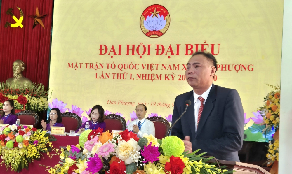 Xây dựng MTTQ xã Đan Phượng trở thành trung tâm đoàn kết vì hạnh phúc của Nhân dân Xây dựng MTTQ xã Đan Phượng trở thành trung tâm đoàn kết vì hạnh phúc của Nhân dân