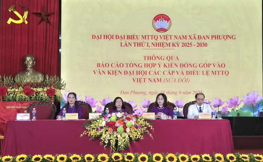 Xây dựng MTTQ xã Đan Phượng trở thành trung tâm đoàn kết vì hạnh phúc của Nhân dân Xây dựng MTTQ xã Đan Phượng trở thành trung tâm đoàn kết vì hạnh phúc của Nhân dân