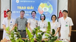 giam doc benh vien hau loc mo hinh 5s phai la thoi quen phuc vu benh nhan tot hon