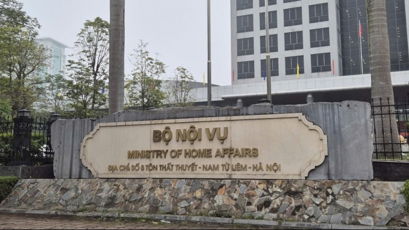 Rà soát việc bố trí, sử dụng cán bộ, công chức cấp xã và biên chế cả nước