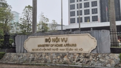 ra soat viec bo tri su dung can bo cong chuc cap xa va bien che ca nuoc