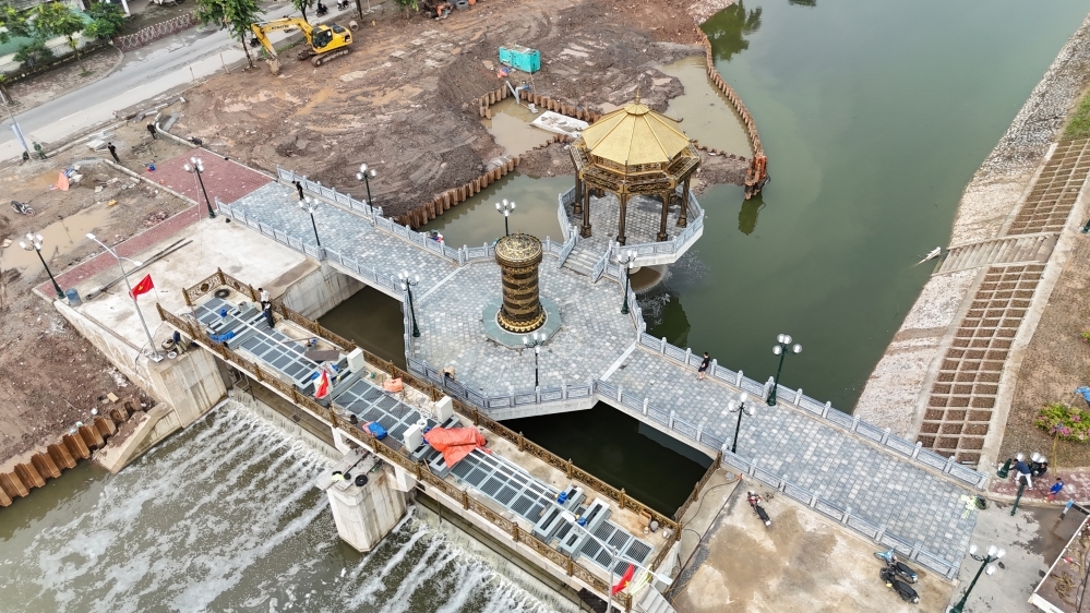 Cận cảnh “van điều tiết” nước sông Tô Lịch với kiến trúc độc đáo, đẹp mắt