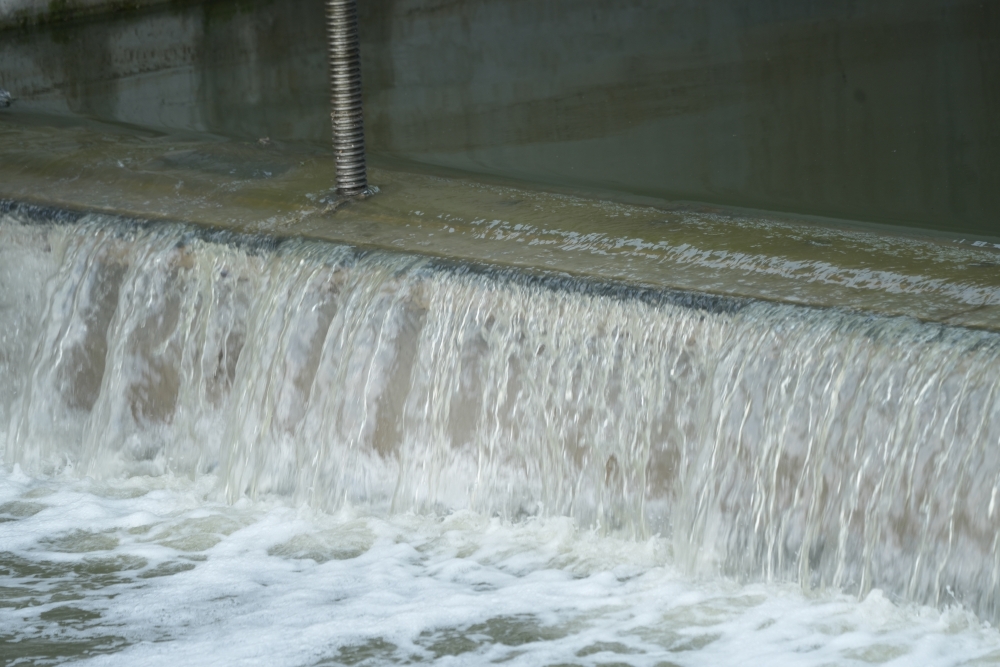 Cận cảnh “van điều tiết” nước sông Tô Lịch với kiến trúc độc đáo, đẹp mắt