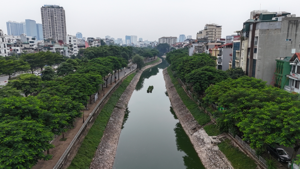 Cận cảnh “van điều tiết” nước sông Tô Lịch với kiến trúc độc đáo, đẹp mắt