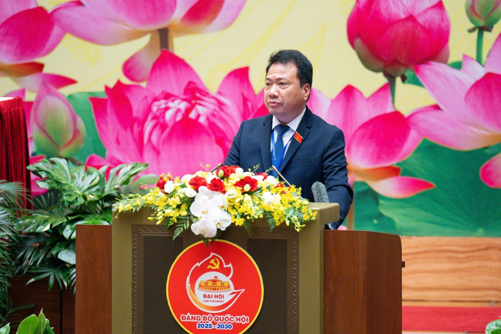 Hoàn thiện hệ thống pháp luật đi trước, mở đường cho kiến tạo phát triển đất nước