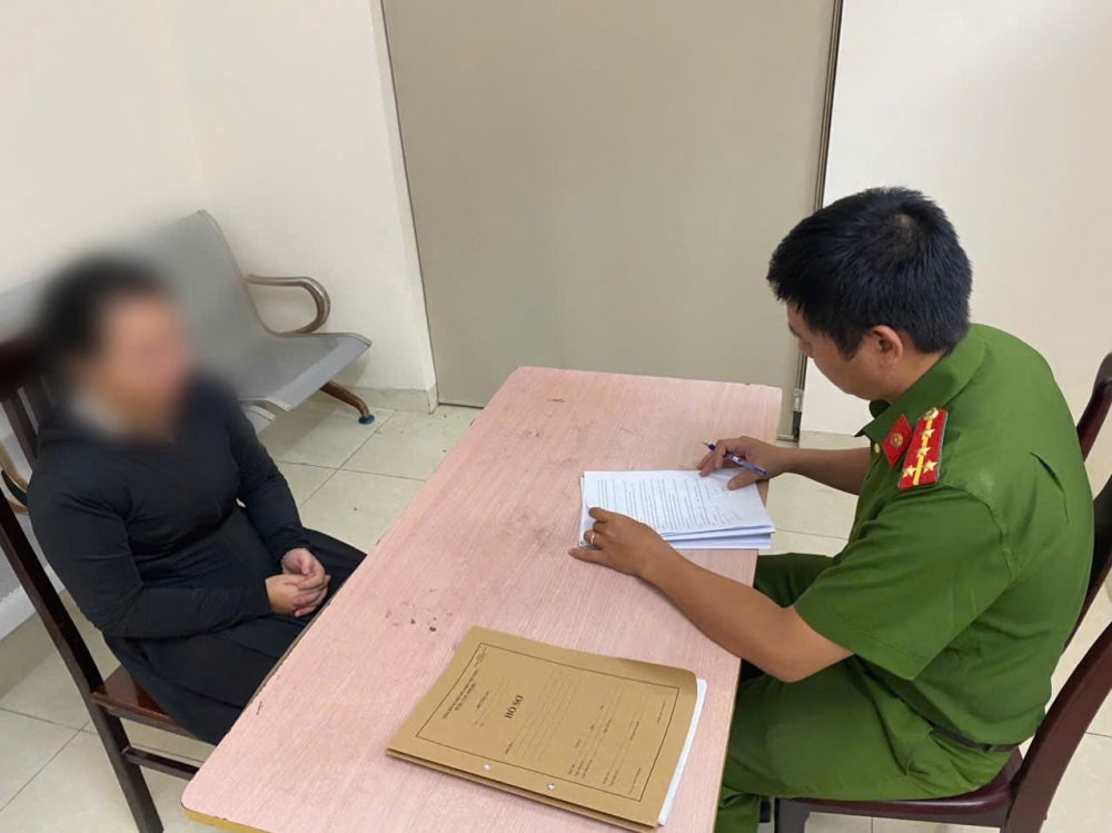 Nợ tiền rồi mang xe máy đi bán, cô gái trẻ báo công an là bị cướp