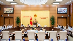 uy ban thuong vu quoc hoi thong qua chuong trinh lap phap nam 2026