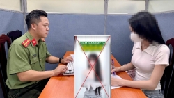 quang cao danh bac tren facebook co gai nhan trai dang