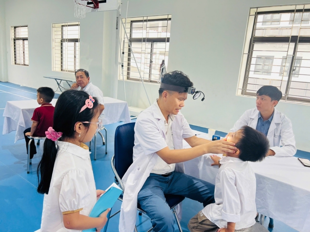 Hành động thiết thực chăm lo sức khỏe cho thế hệ măng non Hành động thiết thực chăm lo sức khỏe cho thế hệ măng non