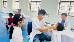 hanh dong thiet thuc cham lo suc khoe cho the he mang non