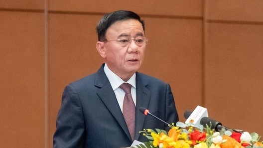 Bộ Chính trị yêu cầu chi trả chế độ cho người nghỉ việc xong trước 15/10