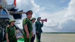 bao so 10 tang toc vao dat lien thu tuong tiep tuc chi dao cap toc ung pho