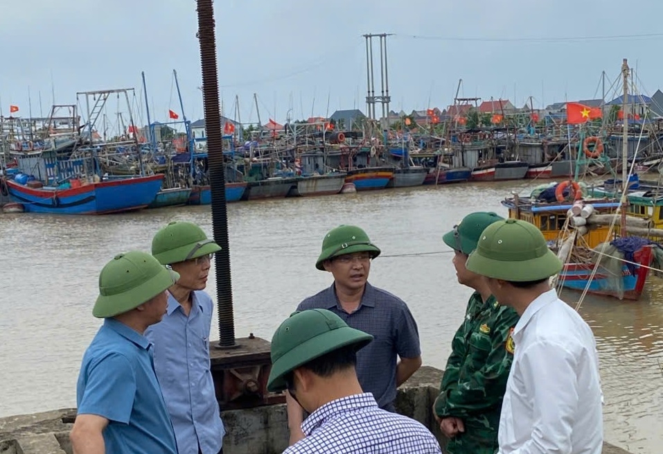 Lãnh đạo tỉnh Thanh Hóa đánh giá cao công tác ứng phó bão số 10 tại xã Hoa Lộc Lãnh đạo tỉnh Thanh Hóa đánh giá cao công tác ứng phó bão số 10 tại xã Hoa Lộc