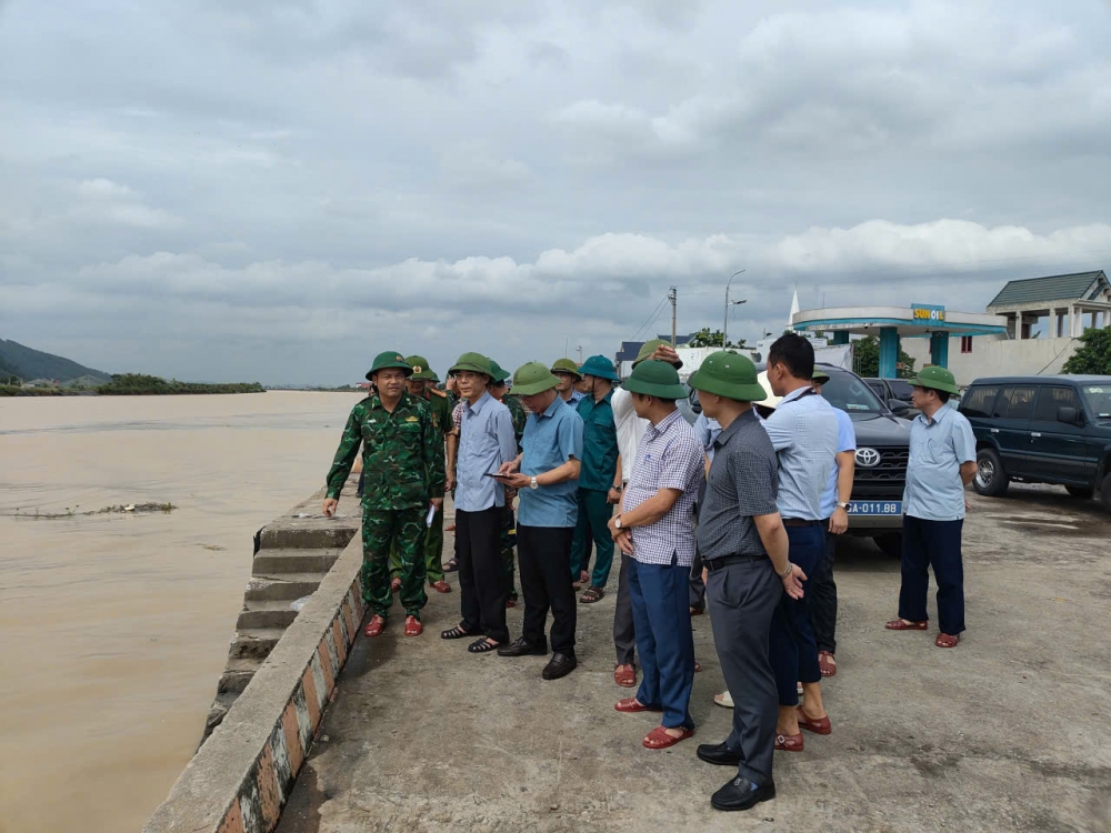 Lãnh đạo tỉnh Thanh Hóa đánh giá cao công tác ứng phó bão số 10 tại xã Hoa Lộc Lãnh đạo tỉnh Thanh Hóa đánh giá cao công tác ứng phó bão số 10 tại xã Hoa Lộc