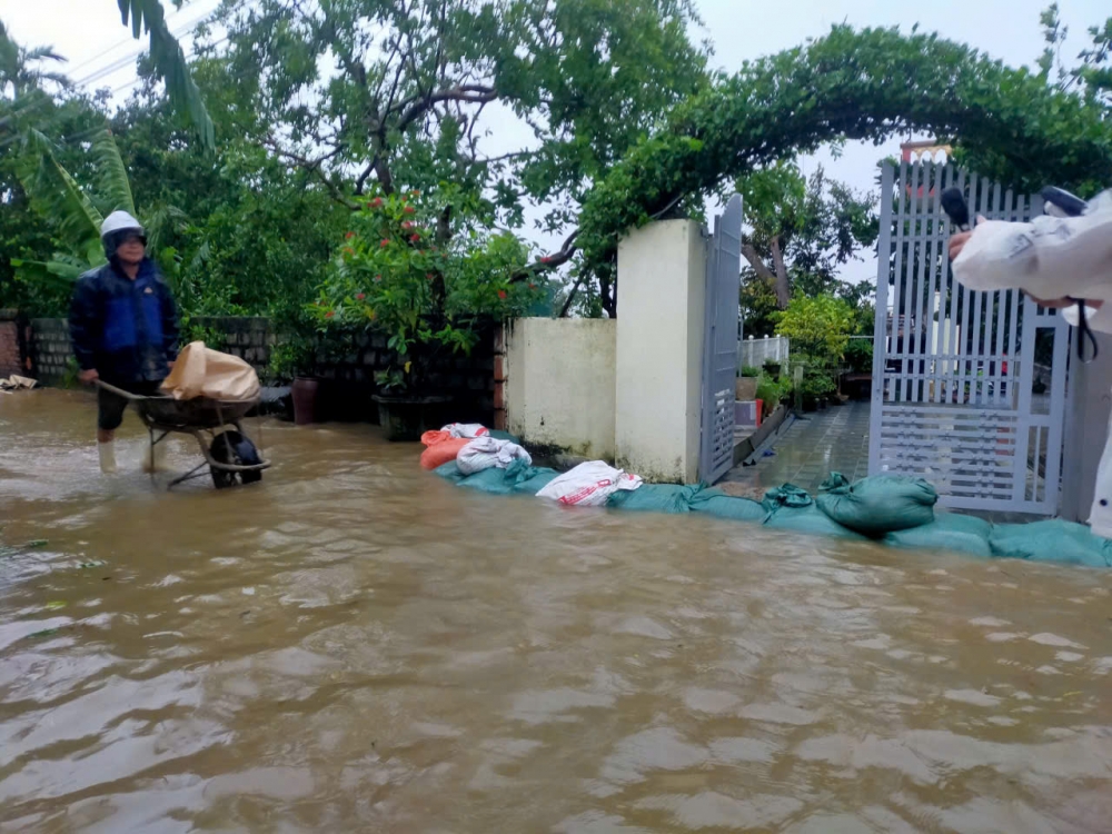Hình ảnh bão số 10 tàn phá kinh hoàng tại Thanh Hóa