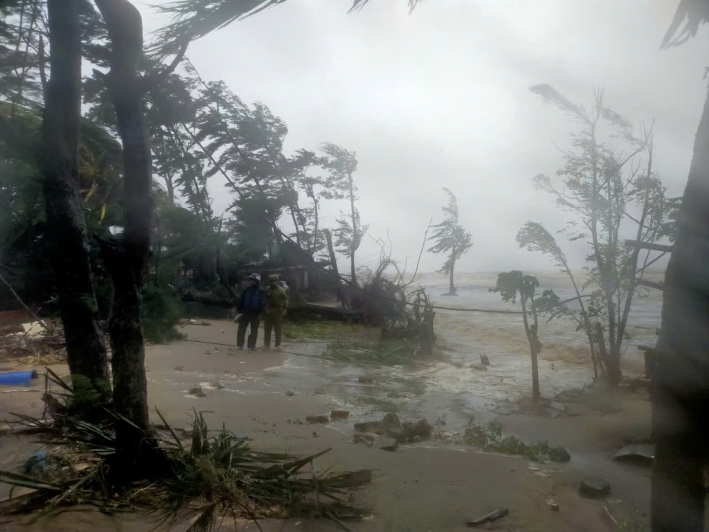 Hình ảnh bão số 10 tàn phá kinh hoàng tại Thanh Hóa
