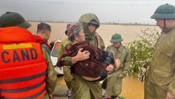 tinh den 15h ngay 299 bao so 10 khien 13 nguoi chet 13 nguoi mat tich