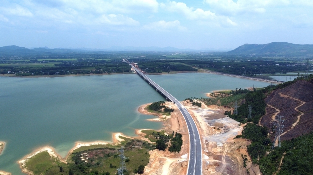 Khánh thành 2 dự án đường cao tốc qua Thanh Hóa - Nghệ An