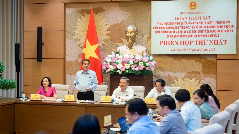 Quốc hội sẽ giám sát Chương trình phục hồi kinh tế tại 10 địa phương