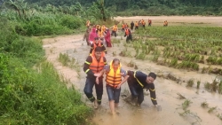 mua lu do bao so 10 lam 51 nguoi chet va mat tich thiet hai hon 8000 ty dong