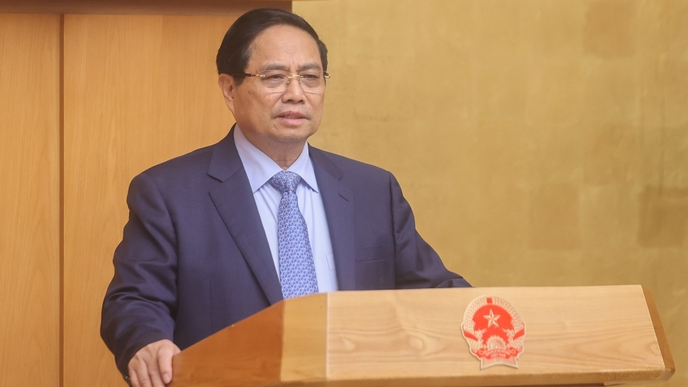 Thủ tướng: Dứt khoát hoàn thành chi trả chế độ cho người nghỉ việc trước 15/10