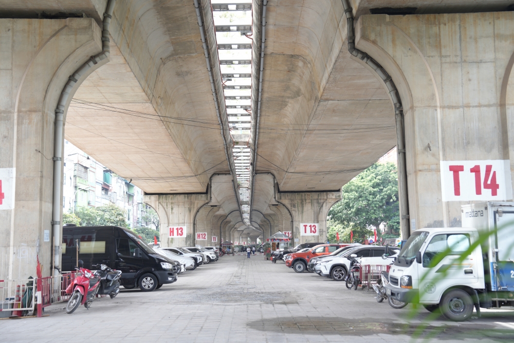 Hà Nội rà soát, xử lý nghiêm các bãi trông xe không nằm trong Quy hoạch