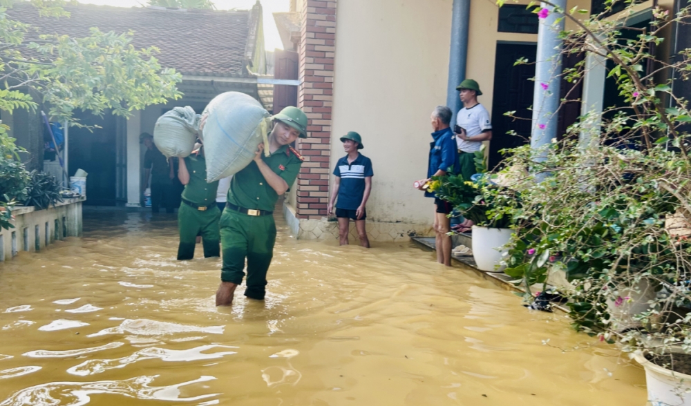 Mưa lũ bão số 10 làm 65 người chết và mất tích, thiệt hại gần 16.000 tỷ đồng